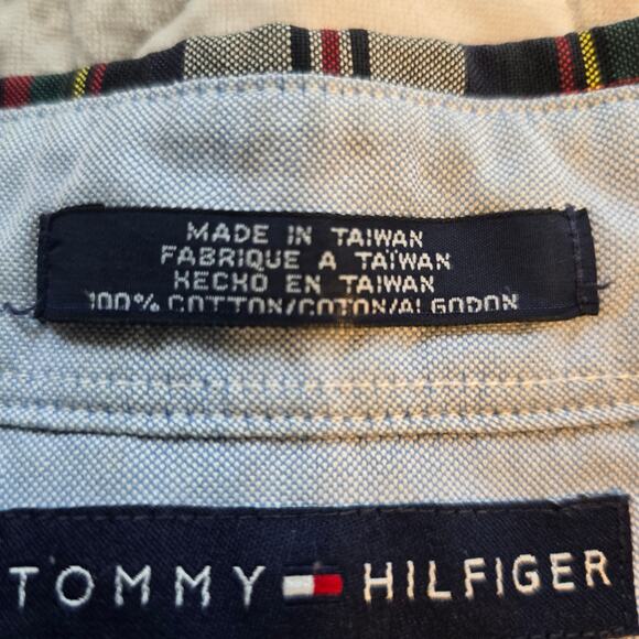 Vintage Tommy Hilfiger Shirt Men's M Red Plaid Button Up Preppy Academia Crest - Picture 7 of 11